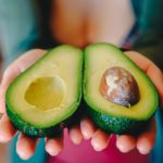 Польза и вред авокадо: что надо знать про модный продукт питания