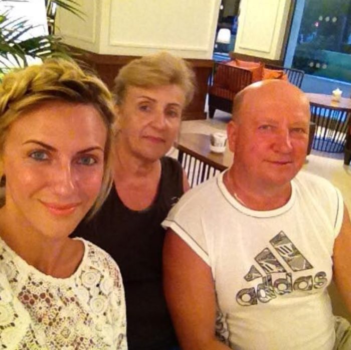 Никитюк с родителями