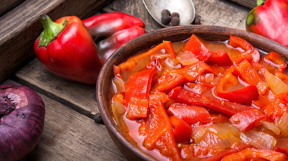 Лечо из перца и помидоров: классический рецепт на зиму