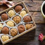 Домашние конфеты из сухофруктов и орехов: полезный рецепт от Григория Германа
