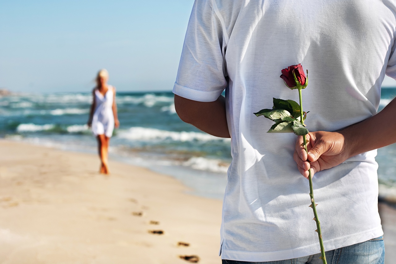 Как найти любовь на сайте знакомств: советы психолога и сексолога